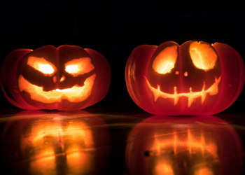 One in five parents are hosting a Halloween party this year